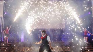 Pyrotechnic fire show